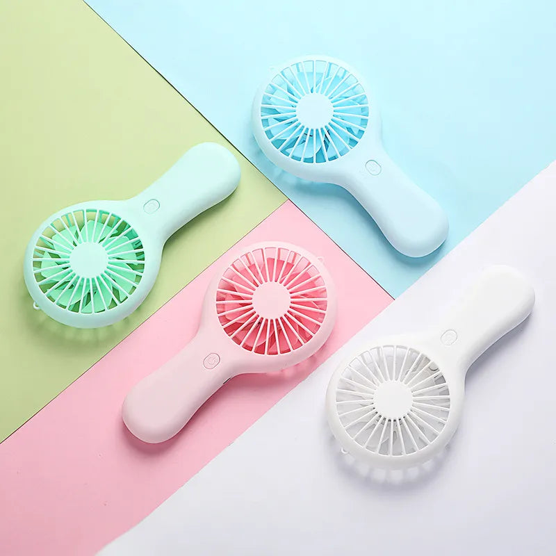 GlowBreeze: Pocket-Sized Skin Care Fan for Quick Refreshment and Gentle Drying Between Beauty Products