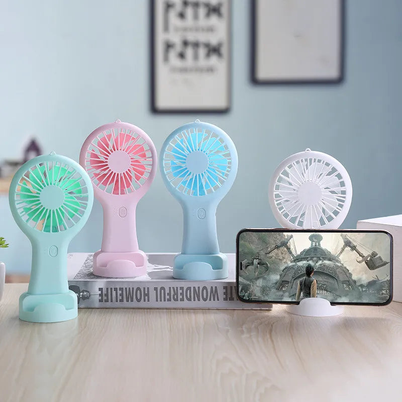 GlowBreeze: Pocket-Sized Skin Care Fan for Quick Refreshment and Gentle Drying Between Beauty Products